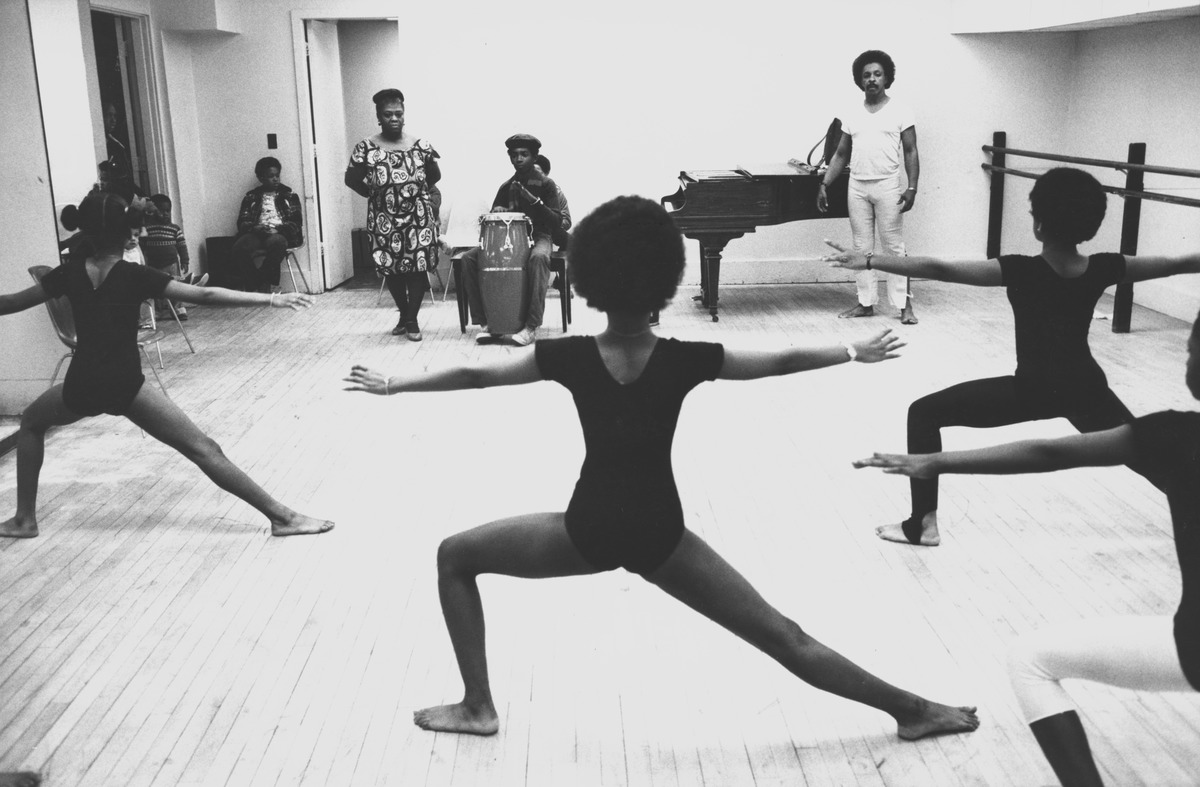 A dance class at the Elma Lewis School of Fine Arts, February 1975. Image courtesy of Northeastern University Archives & Special Collections.